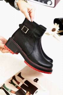 Moon Black Leather Boots 100343141