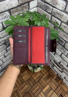 Claret Red Matte Zippered and Leather Pleated Hand Portfolio 100345744