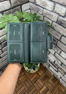 Green Zippered and Leather Pleated Hand Portfolio 100345747