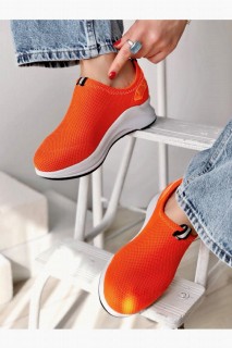 Veloce Orange Sports Shoes 100344275