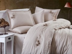 Bedding - طقم غطاء لحاف مزدوج ساتان قطن مطرز من تريس أبيض 100331435 - Turkey