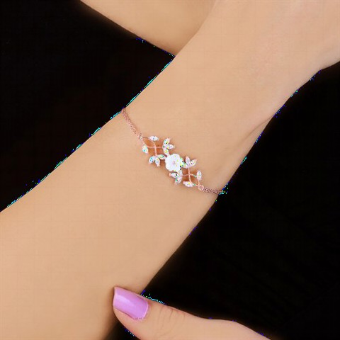 Snowdrop Flower Detailed Silver Women's Bracelet 100349619
