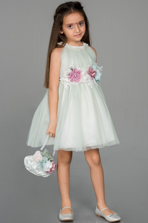Kids - Abendkleid Kurzes Kinder-Abendkleid mit Blumenmuster, Gürtel und Tasche 100297683 - Turkey