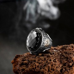 Cut Zircon Stone Seljuk Patterned Silver Ring 100346550