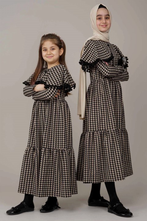 Daily Dress - Kleid für junges Mädchen mit Volants und Bommeln 100342548 - Turkey