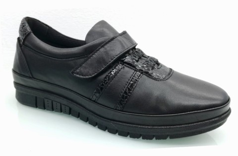 Woman -  أسود - حذاء نسائي، حذاء جلد 100325239 - Turkey