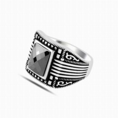 Zircon Stone Cut Black Stone Sterling Silver Ring 100347877