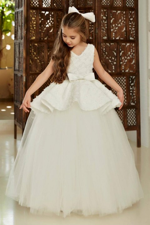 Kids - Girl's V-Neck and Zero Sleeve Flower Embroidered White Evening Dress 100344647 - Turkey