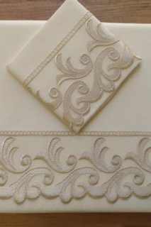 French Guipure Belinda Duvet Cover Set 6 Pieces Cream Cappucino 100351635