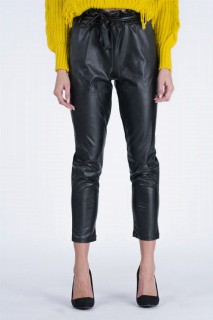 Women's Belted Leather Pants 100326232