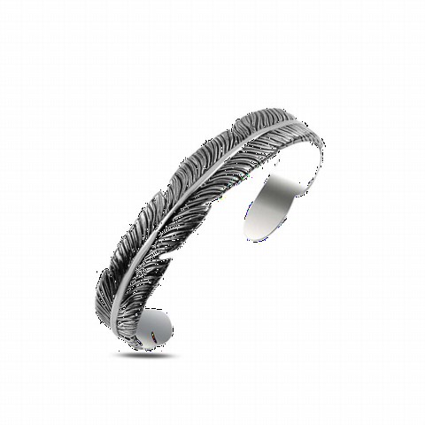 Feather Motif Sterling Silver Bracelet 100347052